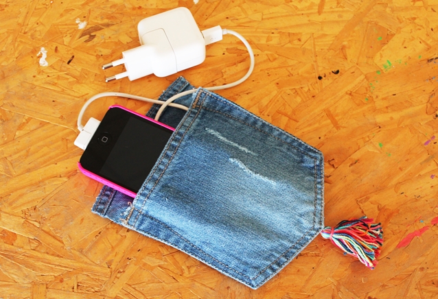 porta-carregador-de-celular-feito-com-jeans7