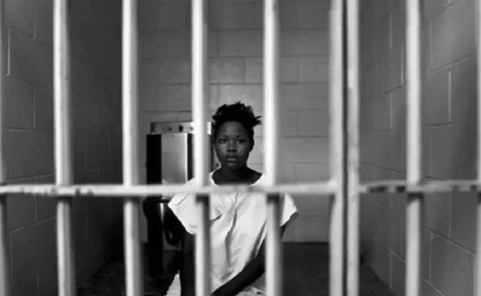 mulher negra prisão